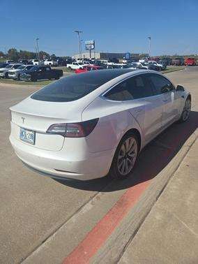 2020 Tesla Model 3 Standard Range