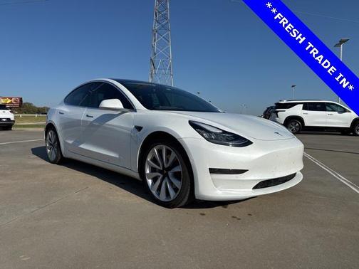 2020 Tesla Model 3 Standard Range