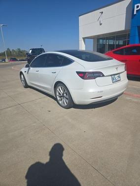 2020 Tesla Model 3 Standard Range