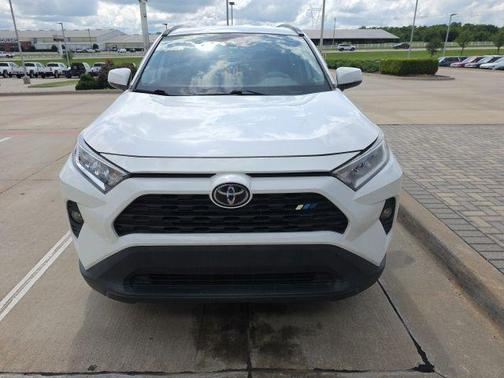 Super White 2021 Toyota RAV4 XLE