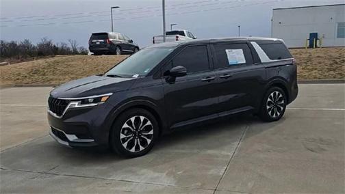 2024 Kia Carnival EX