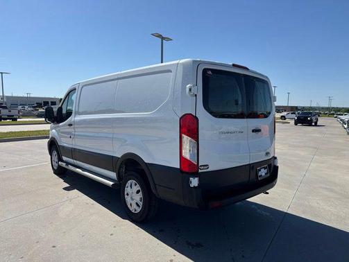 Oxford White 2024 Ford Transit-250 Base
