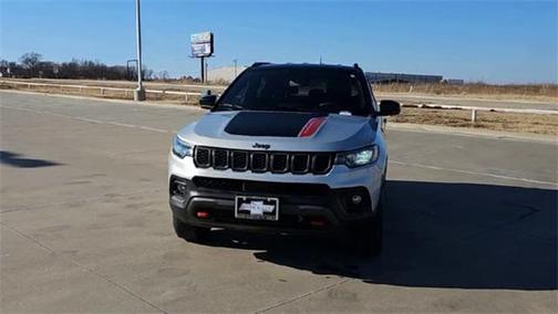 2024 Jeep Compass Trailhawk