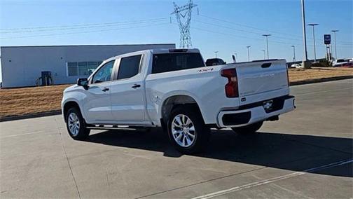 2025 Chevrolet Silverado 1500 Custom