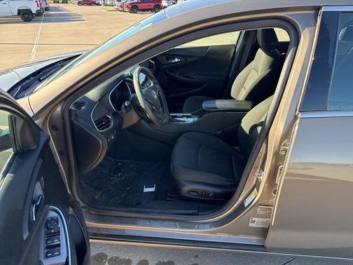 2020 Chevrolet Malibu FWD LT