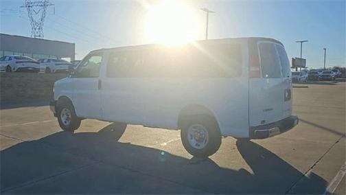 2025 Chevrolet Express 3500 RWD 3500 Extended Wheelbase LT
