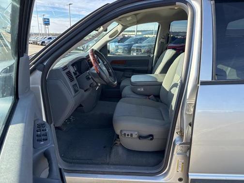 2006 Dodge Ram 3500 SLT/Sport