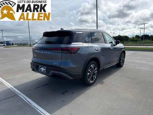Moonbow Blue/Black Obsidian 2024 INFINITI QX60 Luxe