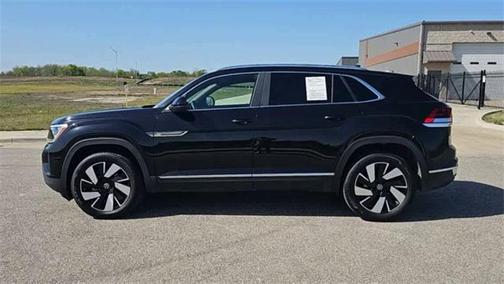 2024 Volkswagen Atlas Cross Sport 2.0T SEL