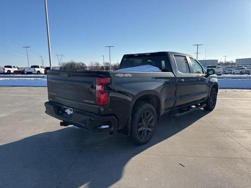 2023 Chevrolet Silverado 1500 Custom