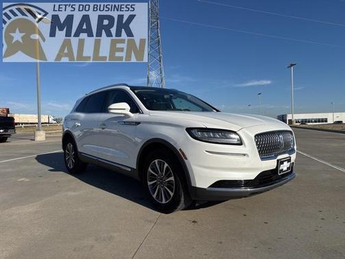 2021 Lincoln Nautilus Reserve