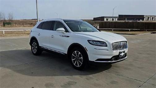 2021 Lincoln Nautilus Reserve