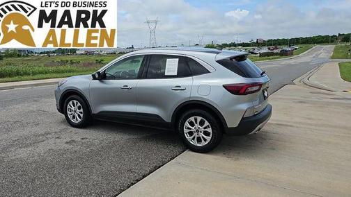Iconic Silver Metallic 2023 Ford Escape Active