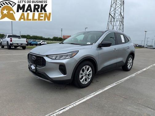 Iconic Silver Metallic 2023 Ford Escape Active