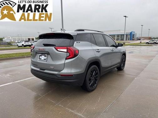 Sterling Metallic 2023 GMC Terrain SLE