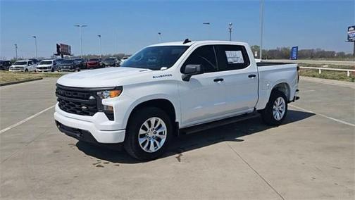 2025 Chevrolet Silverado 1500 Custom