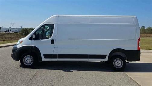 2025 RAM ProMaster 2500 Tradesman
