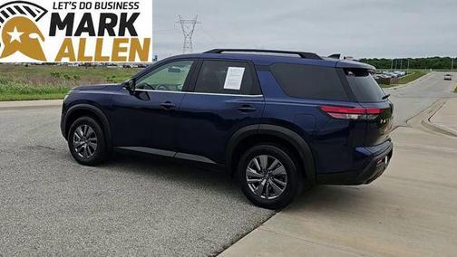 Deep Ocean Blue Pearl 2025 Nissan Pathfinder SV FWD
