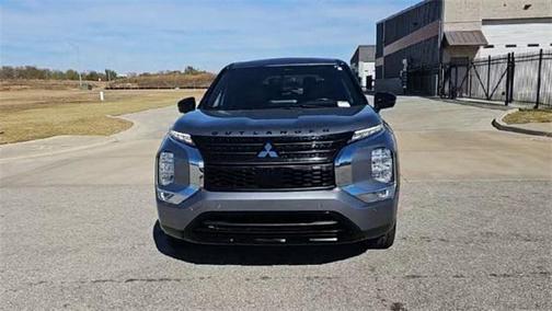 2023 Mitsubishi Outlander SE Black Edition 2WD