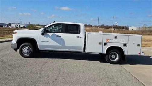 2025 Chevrolet Silverado 3500 WT