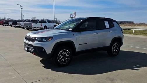 2024 Jeep Compass Trailhawk