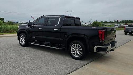 Onyx Black 2021 GMC Sierra 1500 SLT