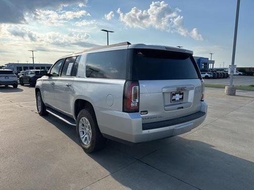 2019 GMC Yukon XL SLT