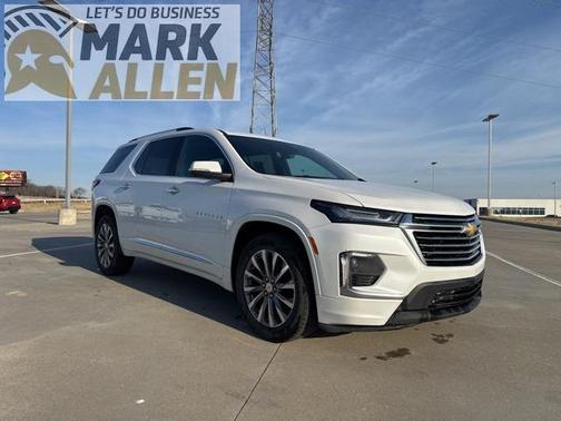 2023 Chevrolet Traverse Premier