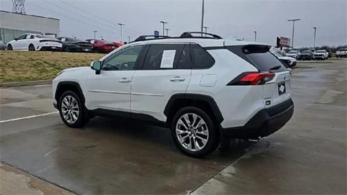 2024 Toyota RAV4 XLE Premium