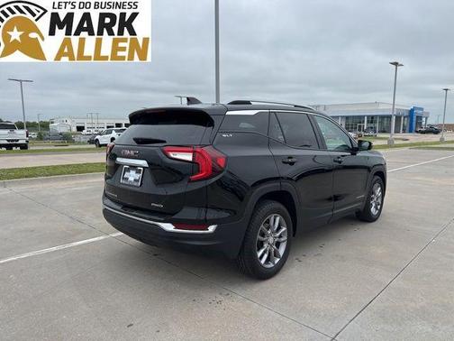 Ebony Twilight Metallic 2024 GMC Terrain SLT