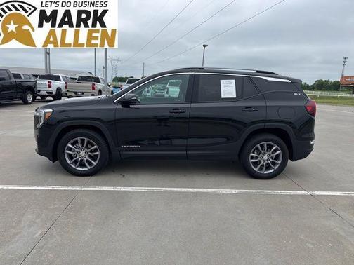Ebony Twilight Metallic 2024 GMC Terrain SLT
