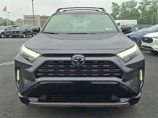 2025 Toyota RAV4 Hybrid XSE
