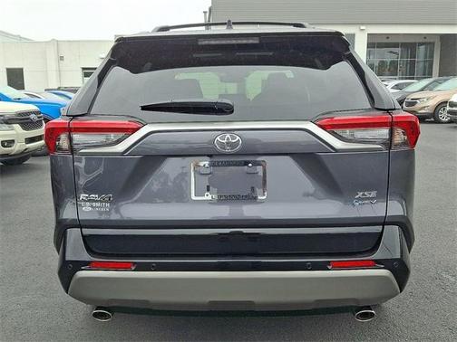 2025 Toyota RAV4 Hybrid XSE