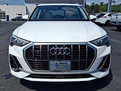2022 Audi Q3 45 S line Premium