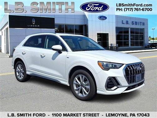 2022 Audi Q3 45 S line Premium
