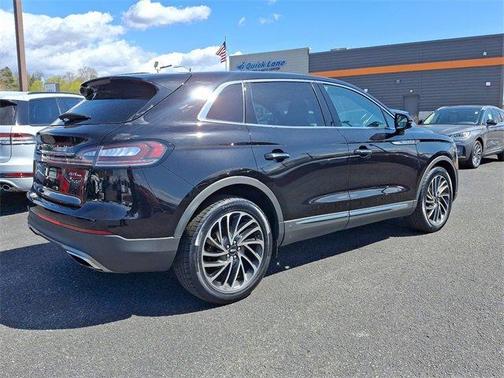 2019 Lincoln Nautilus Reserve