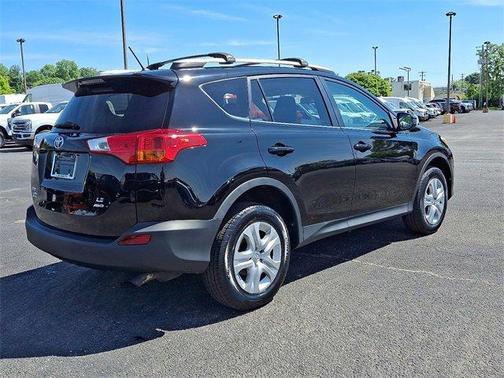 2013 Toyota RAV4 LE