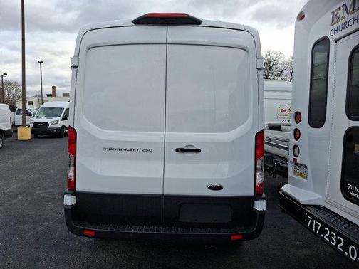 2025 Ford Transit-250 148 WB Medium Roof Cargo