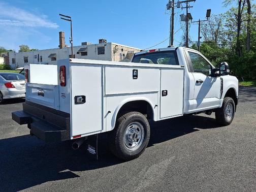 2025 Ford F-250 XL