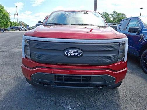 2025 Ford F-150 Lightning Flash