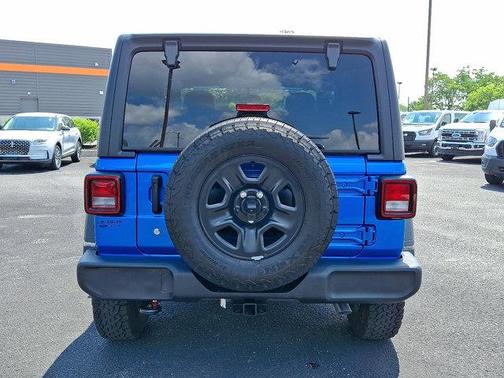 2024 Jeep Wrangler Sport