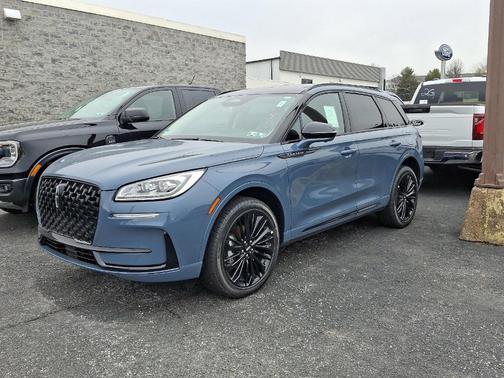 2025 Lincoln Corsair Reserve
