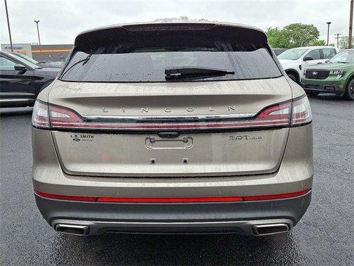2019 Lincoln Nautilus Select