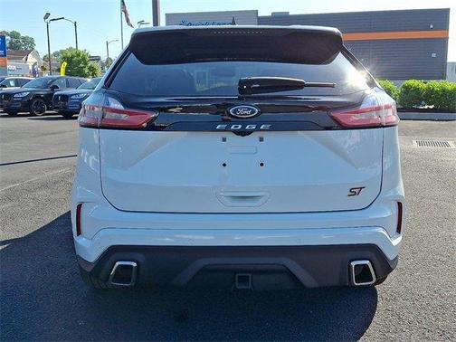 2024 Ford Edge ST