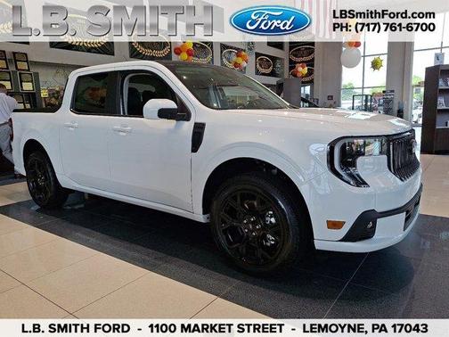 2025 Ford Maverick Lobo Standard