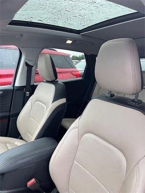 2021 Ford Escape Titanium Hybrid