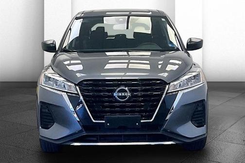 Gray 2024 Nissan Kicks S