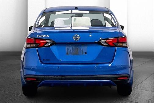 2021 Nissan Versa 1.6 S