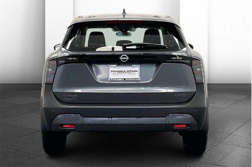 2025 Nissan Kicks S
