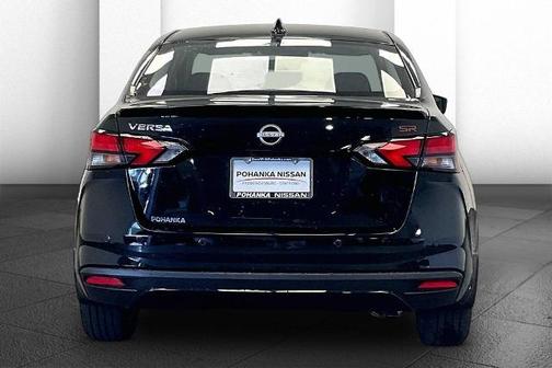 Black 2025 Nissan Versa 1.6 SR